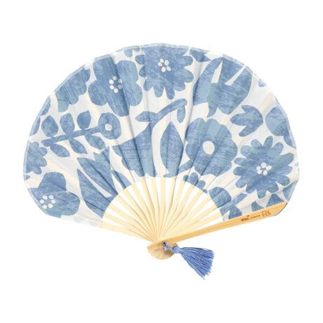 [^:W084-204]IVȃeLX^ĆBig₷Wpc.̐qq[P[XtrVF̂悤Ȋۂ݂A炵Wpc.̎[P[XtqBuav̗͋CcȂAĩt@bVɂ݂₷fUC10E20̎Ⴂ炲Nz̕܂ŁAL̕ɂg܂B[P[Xt̎^т₷TCYȂ̂ŁA߂ɍ킹߃obOɂ[₷lXȃV[Ŋp܂BuLv̌`牏N̗ǂ蕨ƂĒmqBMtg{bNXȂ̂ŁAƑFlAbɂȂւ̑蕨ɂ߂łBɋC𖾂邭Ă悤ȑN₩ȐFgŁASɎc鑡蕨ɂȂ邱ƊԈႢȂBTCYFc22.5~29cmiLԁjqY^CvWJrVvŗg[̃Y^Cv܂BMtg{bNXtȂ̂ŁAJbv₲vwAeւ̑蕨ɂ߂łBgpɂȂOɐiɕtĂ邲gp̒ӂǂ݂B[Wpc. Patterns/ _us[V[p^[Y]SɁAA悤BP͂߂Ƃ郌CObYuhuWpc.vaACtX^CuhB Wpc.̃CObYɍ̗pĂwJ̓łS₩ɁxƂzɒzIWifUCAX̕炵ɖ𗧂܂܂ȃACeɂ̂Ă͂܂B J̓łȂA̓A܂̓B tďH~ 365 ACȂXʂȓ܂ŁB Wpc. Patterns ́AeLX^CfUCʂāAlX̐S𐰂₩ɍʂ鐻iÂڎw܂B[Wpc. / _us[V[]uVȉ\𐶂ݏovX[K2004Nɒa{̃CObYuhBlXȐW̕ɎPƂւ̔ӎ𔭐M܂BĉJ̓̓KĂ炦鐻i͂܂B