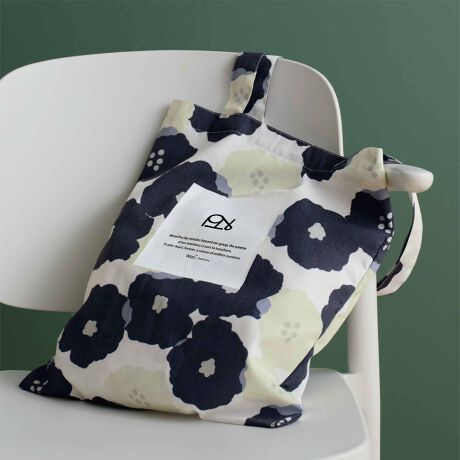 [^:W108]ł킢IRpNgɏ߂͂g[gobOP[J[Ȃł͂́u͂Hv{ꂪtɂg[gobOBA4TCY̏ނG܂TCYŎg₷B̃|PbgɃRpNgɐ܂Ŏ̂ŁAGRobOTuobOƂĂ߂łB͂H̏i͐nɂ͂H{Ă܂BHJ͂Aɂ͂H{܂B͂ʂ͂gpgppxɂ菙XɒቺĂ܂BȂǎނɂĂ͎ɂ܂̂ŗ\߂BgpɂȂOɐiɕtĂ邲gp̒ӂǂ݂B[Wpc. Patterns/ _us[V[p^[Y]SɁAA悤BP͂߂Ƃ郌CObYuhuWpc.vaACtX^CuhBWpc.̃CObYɍ̗pĂwJ̓łS₩ɁxƂzɒzIWifUCAX̕炵ɖ𗧂܂܂ȃACeɂ̂Ă͂܂BJ̓łȂA̓A܂̓B tďH~ 365 ACȂXʂȓ܂ŁBWpc. Patterns ́AeLX^CfUCʂāAlX̐S𐰂₩ɍʂ鐻iÂڎw܂B