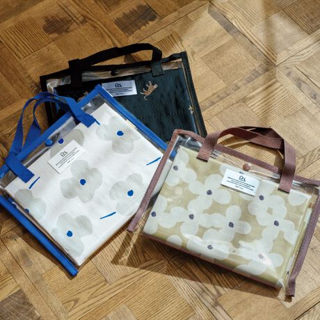 華やかなデザインで気分が上がる雑貨アイテム