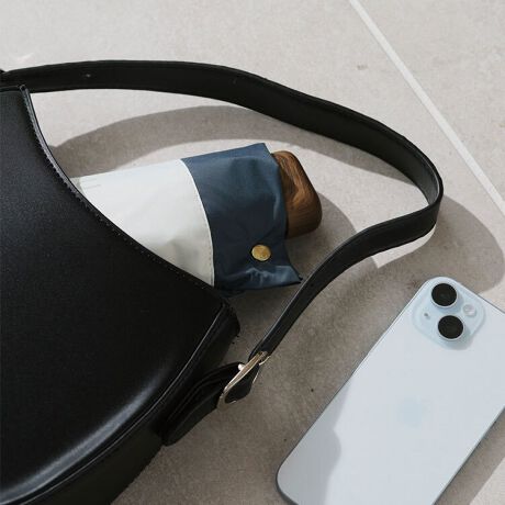 [^:UVO5F]V[Y݌v̔370,000{˔jISՌ100 ŋ̓PuUVO(E[{)vVu[ngpO[VoIP僁[J[Wpc.|PuhuUVOv2025NA؈C[WfɌ}܂Bu̔́A߂vUVOgƂÍA甧A₯ɂ関̃V~A\oJXhƂƁB́A̎̔ւȂIBVu[ñO[VɒԓVu[nCȋGߊoAiȐF̃O[́A咣ȂꂽۂɁBLxȃJ[oG[VEĂ̐ɉfu₩ȃItzCgEǂ̂悤ȐFɂa_炩ȃx[WER[fBl[giグu[O[EVbNō̂鉤ubNEDŏiȃx_[ĐVFO[6FWJ烉CtX^Ct@bVɍ킹ĂIтBRpNgǋ5i܂肽ݎPĂSɂȂȂ傫Ȃ̂ŁAǂłKvȂƂɎO΍邱Ƃł܂BRpNgȂa96cmƂ傫߂Ȃ̂ŁAJ̃TCYSłBeTCYF53cmaF96cmSՌ100EUVJbg100EUPF50+UVO̐n͑SJ[ՌEUVJbg100EUPF50+擾BĂh߂ɕKvUVJbg̐\ˑAO΍ɂ̓sb^̃ACeƂȂĂ܂ByPƊEIOhʂ̉zoCItHgɂAUVOgp邱Ƃɂ鎇O̖hʂ܂BOƎˑuɘrAUVO gpƕsgpŃoCItHgʂrBUVOsgpɔׁAUVOgp̔ʂȂAOɂ锧ւ̉eyĂ邱Ƃ킩܂B苦́FkHƑwoCItHg܂͐̋ɔ㔭(UPE (ultraweak photon emission))F̂甭ڂɂ͌Ȃɂ߂ĔȌ̂ƁBɐ̂Ŕ_fƂ̍_fq֗^鉻wɂ锭Bniőϋv؂Cɓ̎P𒷂pzAUVO͑ϋvǋB\ngpĂ邽߁AjꂽЂǂȂASՌ100̌ʂ͔ivIɎ܂Bgpɂ門C򉻂JVz肵󎎌100sʁAՌEUVJbgƂ100L[v؍ρBSĂg܂BUIȏ̂AՔMPړIɂ́AO甧邾ł͂ȂAUIȏĝ邱Ƃ܂܂܂BOoAړǂꂾKɉ߂邩BՔMɂēPÂ܂BJ̓ɂg鐰JpĂ̕sȓVɂSĂg鐰JṕuUVOvBJPƓ̝vAōNX̝x5ij擾܂BJ@JiC[W[I[vjdlB|L|L܂炸ɃX[YɊJł܂BgpɂȂOɐiɕtĂ邲gp̒ӂǂ݂Bŋ̓POҌ@ւɂāAՌEOՕ100AUPF50+(itōl)̌ʂoĂ鐶ngpĂ邱ƁBSՌ100ɂāEJIS L 1055 A@ɂĎՌ100̑lonՌ100nƂĂ܂BEJIS L 1925̋KɏĐnUVJbg100̑lonUVJbg100nƂĂ܂BEJIS L 1925̋KɏĐnUPFl𑪒肵Ă܂Bx5ɂJIS L 1092̋KɏĐn̂͂x𑪒肵Ă܂B́Aōx5AŒ჌x1ƂA̓łBLڂ̌ʂ͐n̏Ԃł̑lłAi{̂̐\lł͂܂BmUVO/E[{]u̔́A߂BvA΂ɓĂȂBȑzɊY߂ɁAP̐僁[J[̃mEnEW񂵁AiƉiɂ蔲ŋ̓PJBuUV0i[uC[jvuUVOiE[{jvBUVO̐n͑SJ[SՌ100AUVJbg100AUPF50+A甧A₯ɂ関̃V~A\oJXhBŋ̓PŁA̔ցB