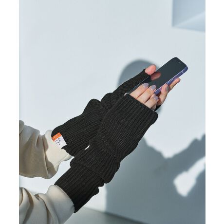 [^:NB003]̃R[fɃvX邾IȃujbgEH[A[Jo[łƂăR[fBl[g̃|CgɂI܂ŐL΂ĘrŜJo[Ȃǎg͗lXBewp̌ɎwʂƂŁAYSzȂAKɂg܂B܂A̍b܂łJo[ĂAw͎RɎg邽߁AL[vX}z̑ו̎o₷̂|CgłByۉʂłzHot WaveƂ́czbgEF[úAԊO˂Z~bN@ےɒڗ荞񂾓ЃANfނgpĂ܂BoL[ɂۉǂ\tgȕy݂܂ByjZbNXŎgzj킸gx[VbNȃfUCłBFႢȂǂłgp̂߂łBy@Ő􂦂܂zŊȒPɂꂢ̂|CgłB@Ɋւڍׂ͒ӏǂ݂BgpɂȂOɐiɕtĂ邲gp̒ӂǂ݂B[ONDOO / Ih[]Warm your heart by 1.@́uǁvPグ悤BȂ₩Ɏ̕ACtX^C؂₩ɁAƍKɁA̎̋CグĂAȃACeĂ܂B