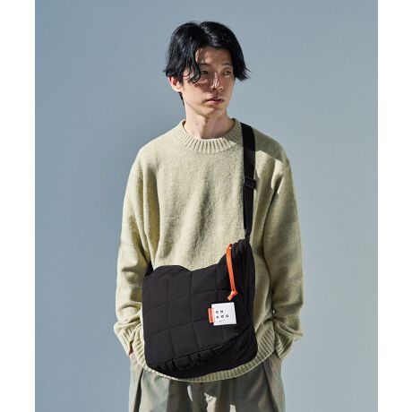 [^:NC001]^E[Xꔑ̗s܂ŁILgV_[obOoIyʂŎ₷A傫JtWbvdl̃V_[obOBӂƂ{[LeBOfUCłBL߂̃}`őeʂȂ̂ŁAlȃV[Ŗ𗧂TCỸobOłBIWFڂ䂭uONDOOvSƁAt@Xi[̈肪fUC̃|CgIobO̓Ƀ|PbgĂ̂ŁAו̐ڂ₷ȂĂ܂B܂A͂H{Ă鐶nȂ̂ŁAJȂǂ̐͂₷AꂪɂƂ|CgBubNEItzCgEx[WEO[̂SFWJłBVvȃJ[ŁAfC[R[fɂ킹₷obOłBj킸AjZbNXƂĂg܂B͂H̏i͐nɂ͂H{Ăא͂₷AɂłB͂ʂ͂gpgppxɂ菙XɒቺĂ܂BȂǎނɂĂ͎ɂ܂̂ŗ\߂BgpɂȂOɐiɕtĂ邲gp̒ӂǂ݂B[ONDOO / Ih[]Warm your heart by 1.@́uǁvPグ悤BȂ₩Ɏ̕ACtX^C؂₩ɁAƍKɁA̎̋CグĂAȃACeĂ܂B