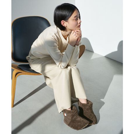 [^:NE001]ۂ݂ރfUCƁA{Afނő܂ł[u[c_炩NbV̂fނłԂ̑KɁBĈIVȃfUCƁÃ{AfނĐSn悢ACeB͊ɂfނgpĂ邽߁A܂܂łƎ₷g₷[u[cłBy2TCYWJzMTCYF23.5cmΉLTCYF24.5cmΉy@Ő􂦂܂zŊȒPɂꂢ̂|CgłB@Ɋւڍׂ͒ӏǂ݂BgpɂȂOɐiɕtĂ邲gp̒ӂǂ݂B[ONDOO / Ih[]Warm your heart by 1.@́uǁvPグ悤BȂ₩Ɏ̕ACtX^C؂₩ɁAƍKɁA̎̋CグĂAȃACeĂ܂B