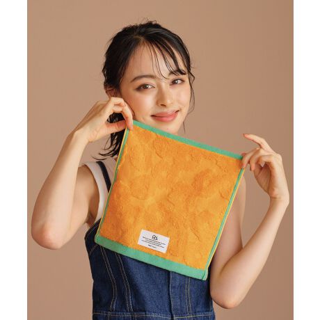 [^:H18]LxȃJ[oG[VŐF遚tFCobgJ[nJ`v킸SW߂ȂJ[O͂̃nJ`łBڂ̉͂Aӂӂ̂SnƁAQ̋zŎp˔Ă܂^IńAʂŕ\Ă܂Bꂼ̃J[ɍ킹J[|CgłIȂ̐F𐥔񌩂Ă􂲎gpɂȂOɐiɕtĂ邲gp̒ӂǂ݂B[Wpc. Patterns/ _us[V[p^[Y]SɁAA悤BP͂߂Ƃ郌CObYuhuWpc.vaACtX^CuhB Wpc.̃CObYɍ̗pĂwJ̓łS₩ɁxƂzɒzIWifUCAX̕炵ɖ𗧂܂܂ȃACeɂ̂Ă͂܂B J̓łȂA̓A܂̓B tďH~ 365 ACȂXʂȓ܂ŁB Wpc. Patterns ́AeLX^CfUCʂāAlX̐S𐰂₩ɍʂ鐻iÂڎw܂B[Wpc. / _us[V[]uVȉ\𐶂ݏovX[K2004Nɒa{̃CObYuhBlXȐW̕ɎPƂւ̔ӎ𔭐M܂BĉJ̓̓KĂ炦鐻i͂܂B