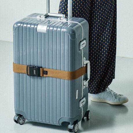 [^:NT008]ڈɂȂVv֗ȃX[cP[XxgP[XJĂ܂ɉוяôhAڈƂĎgpł֗ȃX[cP[XxgBǂȃX[cP[Xɂރx[VbNJ[ȂA▭ȃLu[O[͖ڈƂĂ劈BgpȂ͕t̃bV|[`Ɏ[΁Ałۊǂ邱Ƃ\łB{i͕EEjȂǂh~̂ł͂܂BgppxAԂ̘AgpɂA򉻂j鋰ꂪ܂B@ gpɂ͑Ȃ_Aꍇ͎gpȂłBfޖ{́@|GXe100%nɂ͂H{Ă܂B͂TAꂽꍇ͎点zŐ@蕗ʂ̂ꏊŉAĂBdlEbN@\@TSAbNΉ̂߁AOAEnC܂ރAJO֓nq̍ۂ͂gpɂȂȂłBE([)bV|[`tΉTCYŒ 176cm@/@ŒZ 95c@iobNԁjy͂Hz̏i͐nɂ͂H{Ă邽߁A͂₷AɂłB͂ʂ͂gpgppxɂ菙XɒቺĂ܂BȂǎނɂĂ͎ɂ܂̂ŗ\߂BgpɂȂOɐiɕtĂ邲gp̒ӂǂ݂B[ONDOO / Ih[]Warm your heart by 1.@́uǁvPグ悤BȂ₩Ɏ̕ACtX^C؂₩ɁAƍKɁA̎̋CグĂAȃACeĂ܂B