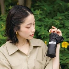 【Wpc.】日傘 遮光コンパクトフリル ミニ 軽量 完全遮光 遮熱 晴雨兼用 折りたたみ傘