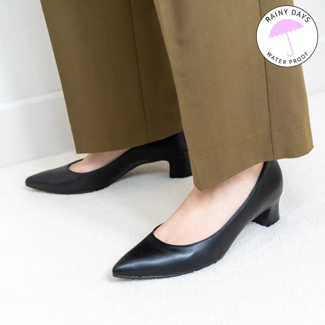 レイン対応】☆通勤にピッタリ☆Rainy Day チャンキーヒールパンプス