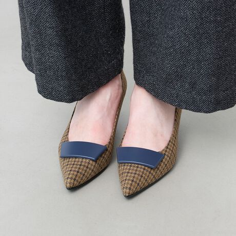 [^:0573]EiA Launa lea 5cmobN|CebhgDpvX(0573)25NtĐVFoꂵ܂IE{h[SElCr[Z/CyPOINTzE₷IƑD]obNxgfUCE0560̃pvX^CvɓoIEזڃq[ŕG茩1E{̂ƓF̃XNGAp[cŃR[f̎זɂȂ炸ǂȑłX^CO₷E|CebhgDől̉炵oEtt̃C\[őɂ₳yfUCzEpvXfUCȂ̂ŃV[YXɊIEx[XfUC̓VvȂ̂ŃX^CO₷