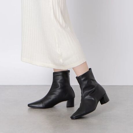 [^:587]4cm Xgb`XNGAgDV[gu[c (0587)VvȃfUCłǂ̃R[fɂŊ􂵂ĂXNGAgDV[gu[cB\tgȂ炩fނɋ^tBbĝ闚SnɁobNt@Xi[ŒEN`Ȃ̂ꂵ|CgBԗĂĂɂ4cmq[Ƒq[łƑxĂ܂yPOINTzER[fg݂₷VvȃVGbgE芴̂鑾q[E炩ȃ\tgȑfނő肪DE܂Ń\bNX𗚂Ă邩̂悤EobNt@Xi[ŒEN`