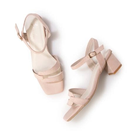 [^:0602]5cm˰ٱدׯ߻(0602)̉Ĉꑫ͎Ăx[VbNȃXgbvT_݂J[pLbƌ܂J[܂ő܂IyPOINTzEVvȃfUCȂAVg[ňHvfUCEڂ̃q[ƃANxgň芴藚₷Eܐ悪yȃXNGAgDẼANxg͂D݂Œ߉\E5cmq[ŃX^CAbv