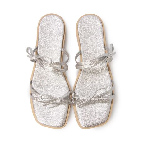 [^:0604]_u{tbgT_(0604)߂̃_u{ÂȂ肷iȃtbgT_x[VbNȃubNƁAĂɉfVo[ƃsN̂RFWJłIyȃtbgT_͈ꑫ͎ĂƑ劈􂵂܂yPOINTzEgh̃{fUCEÂȂ肷ȂԂȃ{E₷tbgT_ERo̓ɂ߁