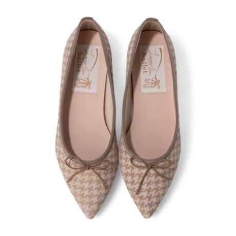 [^:B4613A]|CebhgDoGV[Y(B4613A)H~R[fɉ؂YAioGV[YBɋGߊƂ炩ȏ炵vXĂ܂B킸1cm̃q[̓tbgoŕ₷ANbṼ\[ŔɂpcɂXJ[gɂ킹₷Aʋ΂x̂o܂ŊH~̂ꂢ߃JWAʂꑫłBu[O[ZF[݂̂jAXJ[ŁAmIŃVbNȑɃsNZFh肷Ȃقǂ悢rrbgiȊÂvXx[WZ/CFVvȃR[fɍ킹₷cC[hfށyPOINTzElC̃oGV[YV[YH~炵fUCoED]̂ӂӂ\[͗SnEGߊCɏo閜\ACeE炵̒ɂǂl̗▭ȃoX