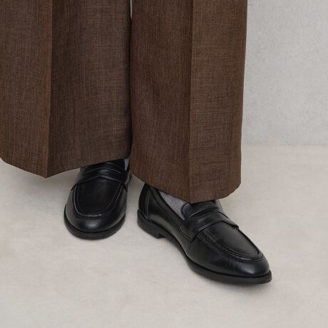 [^:0613]\tgyj[[t@[(0613)ӂƑݍނ悤ȏ_炩͂́A\tgyj[[t@[BߕtɂAԗĂɂXgXt[ȗSn|CgłJ[́AǂȃR[fɂ}b`閜\ȁwubNxAXEF[hfނŃgĥwDuESxAwLSxďH~̃X^COɉf`FbNRŕwlCr[Z/Cxƃx[VbNGߊ̂fUC܂őLxȃCibv􂷂ƂtHŁA[t@[ȂJWAȂiȈۂɁBXbNX^CgXJ[gȂǂ̂ꂢ߃R[fɂ͂Afj⃏ChpcȂǂ̃tȃX^CɂoX悭}b`܂IfC[g͂Aʋ΂ʊwAsɂ҂ȈꑫBSnƃfUĈǂ˔A\[t@[łyPOINTzEx[VbNgh܂őLxȃJ[oG[VE_炩ȃ\tgfނŁAݍ܂悤ȉKȗSnEƂVGbgŋrꂢɉoEԂ̒pɂɂy₩Ȏdオ