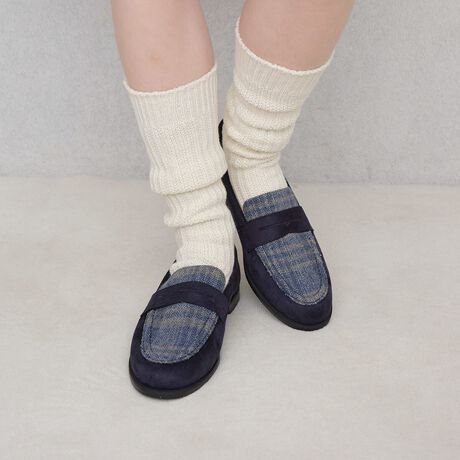 [^:0613]\tgyj[[t@[(0613)ӂƑݍނ悤ȏ_炩͂́A\tgyj[[t@[BߕtɂAԗĂɂXgXt[ȗSn|CgłJ[́AǂȃR[fɂ}b`閜\ȁwubNxAXEF[hfނŃgĥwDuESxAwLSxďH~̃X^COɉf`FbNRŕwlCr[Z/Cxƃx[VbNGߊ̂fUC܂őLxȃCibv􂷂ƂtHŁA[t@[ȂJWAȂiȈۂɁBXbNX^CgXJ[gȂǂ̂ꂢ߃R[fɂ͂Afj⃏ChpcȂǂ̃tȃX^CɂoX悭}b`܂IfC[g͂Aʋ΂ʊwAsɂ҂ȈꑫBSnƃfUĈǂ˔A\[t@[łyPOINTzEx[VbNgh܂őLxȃJ[oG[VE_炩ȃ\tgfނŁAݍ܂悤ȉKȗSnEƂVGbgŋrꂢɉoEԂ̒pɂɂy₩Ȏdオ