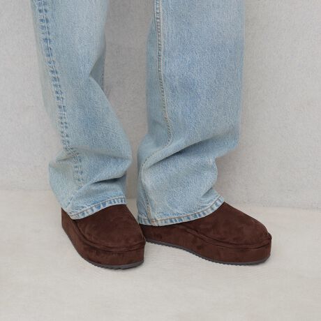 [^:S160]ꃀ[gu[c(S160)̓~ɂ񗚂yȌꃀ[gu[cBڂɂgAuԂ瑫₳ݍł~̒ԃACełIŜɂӂӂ̃{AgpĂA܂łʂKȗSnܐ悩瑫܂łƖhĂ̂ŁA~̂oɂ҂łI5cm̌\[ł肰ȂX^CAbv̂|Cgtbg^Cṽu[cȂrʂ҂łAԕĂɂ݌vłI\[ɂ͒悢{[Anʂ̗CɂA芴̂sT|[gĂ܂J[́AǂȃR[fɂ킹₷wubNSxAJWAɂlۂgwDuESxA_炩ۂ^wO[WSx3FWJBǂ̃J[x[VbNŁAfC[R[fɎ₷AFႢőȂ閜\łIV[g̃fUC̓{gXI΂AXLj[pc͂AXJ[g⃏s[XƂQfC[炨oAs܂ŕL􂵂Ă܂yPOINTzEӂӂ̃{AőhE5cm̌\[ŋrʁ芴Eyʂŕ₷AԂ̒pɂɂEx[VbNŎg₷3FWJEV[gŃ{gXI΂LR[fɃ}b`