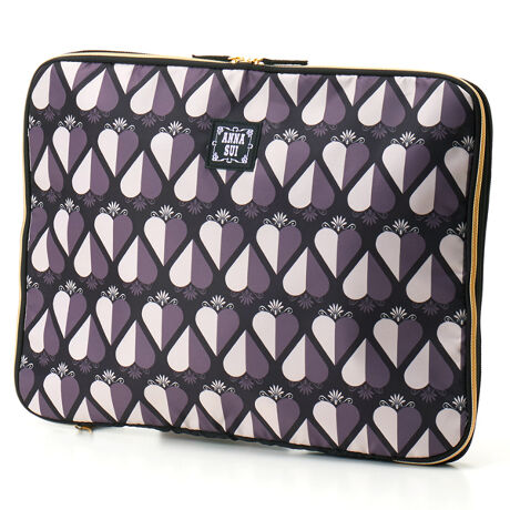 [^:0012210001]kt@Xi[t̎[|[`Bt@Xi[߂邾ł΂肪Ȉߗނ^IRpNgɎ[ł̂ŁA2?3̗sȂǂ̃pbLOɂ߂łB^тɕ֗ȎtBɃ|PbgtĂ̂Ŏdɂ֗łBł܂B\ńAn[g`[tɂVbNŃ_ȕ͋C̃fUCɁAńAANNA SUI炵؂₩ȃJ[Ɏdグ܂B[ANNA SUI]Ai XCtł̂́u񗥔wv̔wBK[BŊÂbNX̒ɂЂł郍bNȍBL[gƃN[Bt@^W[ƃEBbgBGOODK[BADK[BAlȂӂ̖͂ngɂl̖AFN₩Ƀb`ɍʂj[[ÑfUCi[YuhAꂪAAi XCłB