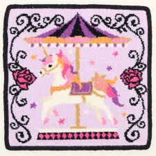 アナスイ　シェニール織　タオルハンカチ　メリーゴーランド　【ANNA SUI】