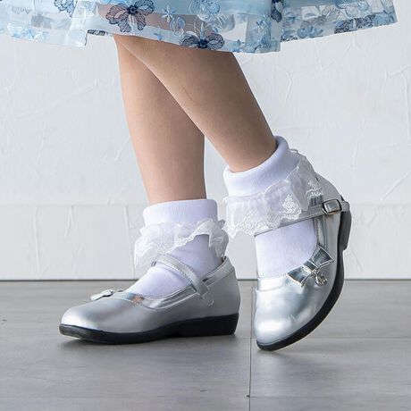 [^ԁF1120-60550]ƃ{Ƀ^bNfނgXgbvV[YBlCr[EVpx[WEVo[(O[)3FWJB{ɕt`[肰ȂfUCłBzbNŗ߂XgbvȂ̂ŒEɂqlɂ₷dlłBIP[W₨oV[ł͑؂₩vXĂ܂B[hŌyܐ̔̂ŃfC[łyɗĂ܂ByBeBe(ׂ)zhLOVE MODERNh ܂ŁAӋCȃ[sAJWA̒āB㐫sƂ炦Ax[VbNł|Cg{VѐSAy𐷂荞ł܂BVvǁÂIWieB[dĂ܂B