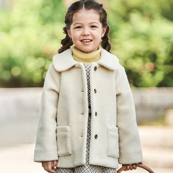 ウールライクくるみボタンファー襟コート(100~160cm) | ベベ(BeBe