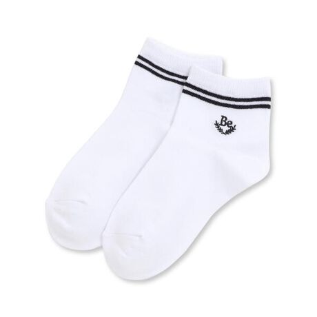 [^ԁF1119-89537]-26SS-Gu̎hイƃCANZgɂȂN[\bNXBfUCVvȃfUCƃJ[ǂȃR[fBl[gɂ킹₷BLC\bNX͏iɌR[fBl[g̎̑厖ȃ|CgłB1Ăƕ֗Ȃ̂ŃMtg̃vXɂ߂łB11~13cmE13~15cm̂ݑɊ~߂B26t j̎qACeyBeBe(ׂ)zhLOVE MODERNh ܂ŁAӋCȃ[sAJWA̒āB㐫sƂ炦Ax[VbNł|Cg{VѐSAy𐷂荞ł܂BVvǁÂIWieB[dĂ܂B