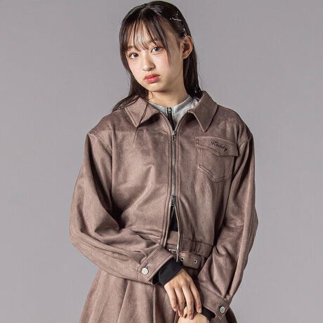 [^ԁF1225-77004]-2025AW-ۃM~gŁACwsŋ킿IfUCVGbgɃ{[ŁA邾łȂꊴob`BtgWWbv͂̓̋CŊJ`FWB `ŕMۂȃANZgINBF݂͂̂郂Jx[WŁAłʐ^f܂ȂBOłtCg^OtŁAVуSRvXB|Pbgɂ̓ubNS̎hイŁA肰Ȃ߂̃fBe[Bf/@\XEF[hCÑ|`fނ́Aڂ肴ӂȂ߂炩ōB|GXex[XyăVɂȂɂACwsobOɓĂLCL[vBLk̂|E^œ₷AԂ̂łXgXt[Bhイ̓|GXeőϋv΂Av藷y߂ꒅB񂵃|CgEƃVGbgXEF[hCNgbvXB@^Cg߃fjv[cXJ[gƍ킹邾ŁAX^CAbvIE{[|CgAVvȃ{gXƍ킹ƃoXEWbv͊JĂ`ł傢MɍU߂̂AS߂ė͋CɂĂOKBEAE^[̉ɒĂSȂA̓R[g_EƃC[hĂ킢ȂႤBEhイS̃ubNANZgɌĂ邩A̓mg[ł܂Ƃ߂ƃVbNłxAbvI2025H~ACeyZIDDY(WfB[)z~teen Lady~fB[XghꂽN[ł҂iȃX^CāB