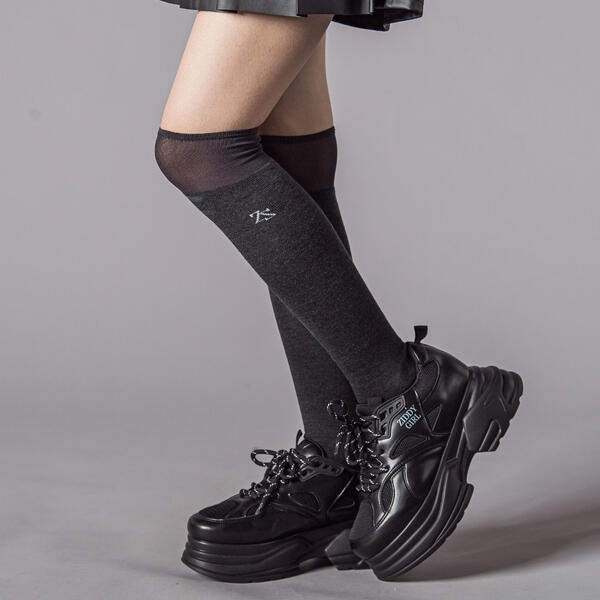 ぴぃ ニコ☆プチ 掲載 】ワンポイントロゴスニーカー(21~24cm)(21cm