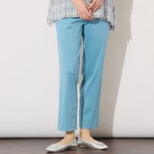 【手洗いOK】クロップト丈・スリムストレートパンツ