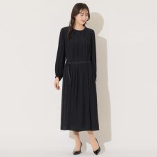 【手洗いOK】割繊デシン・ギャザーワンピース（ブラック）