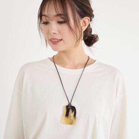 [^ԁF56145503]ׂb̑傫ڃp[c|CgɂȂlbNXׂb̗lȃp[cڂlbNXBŜuEnł܂Ƃ܂āAȂ݂̗ǂ{łB傫ڂ̃p[cłAR[fBl[gɗnށAg₷fUCłBp[c͗ʂǂłp\ɂȂĂ܂BR[fBl[gCɍ킹āAƂωył܂B|CglbNXZăoXEEEȔY݂ɑΉP{BTCYł̂ŁAFXȃR[fBl[gɍ킹₷A߂łBPISANO Brand Conceptuivu㎿vɁu{vvXlLTCYx[XMELELLE3L܂ŕLTCYWJŁAȂɂ҂̈ꒅĂ܂Bf摜̓TvgpĂׁAۂɂ͂鏤iƎdl኱قȂꍇ܂BLTCY/LLTCYWJME3LTCY͈ꕔiWJ