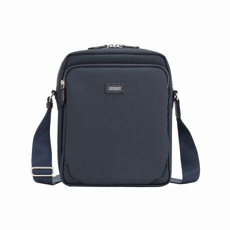 [^:68752]}bLgbVtB\tB[ / oFj[LTD3 V_[obOꂽfUCƎp˔A}bLgbVtB\tB[́uoFj[LTD3vV_[obOBx̎U◷s̃TuobOɍœKȃ^e^̃fUCŁAA4TCY҂܂TCYłBKChubNGȂǂyɎ[ł邽߁ÅOoɂ֗łBVvŃN[ȃfUCؔȑrA}bLgbV炵VvŐꂽfUCBWPbgX^Cɂ킹₷Al̑ɂӂ킵ۂ^܂B[[̓CCɂ̓t@Xi[|PbgAXibv{^߂̃|PbgzuB10C`NX̃^ubg[łXy[XmۂĂ܂Btgt@Xi[|Pbgɂ̓X}z⏬𐮗Ď[łI[v|Pbgyz_[BwʂɂI[v|Pbg𓋍ڂĂARpNgȂ[͂QłBI[KiCU[|Pbgڏނ𐮗Ď[łI[KiCU[|PbgÃACe萮ł܂B\ȃV_[xgV_[xg͒߂\ŁAggpV[ɍ킹ĉKɎgpł܂B