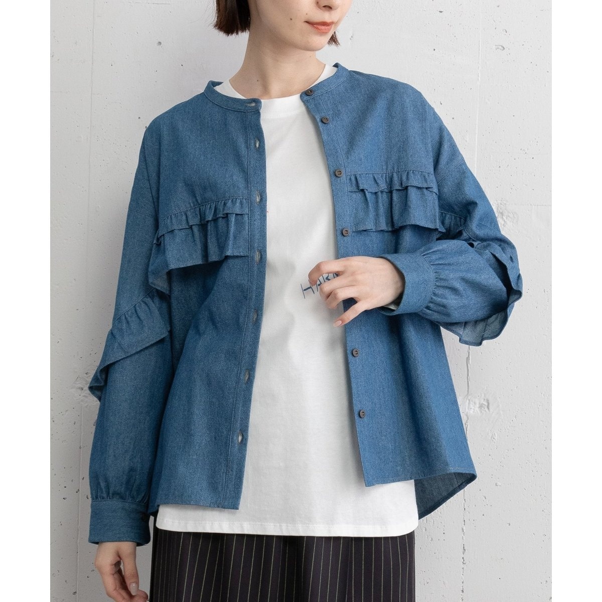 Dou Dou 袖リブシアーデニムシャツ ライトブルー Dou Dou 袖リブシアーデニムシャツ ライトブルー 袖リブシアー