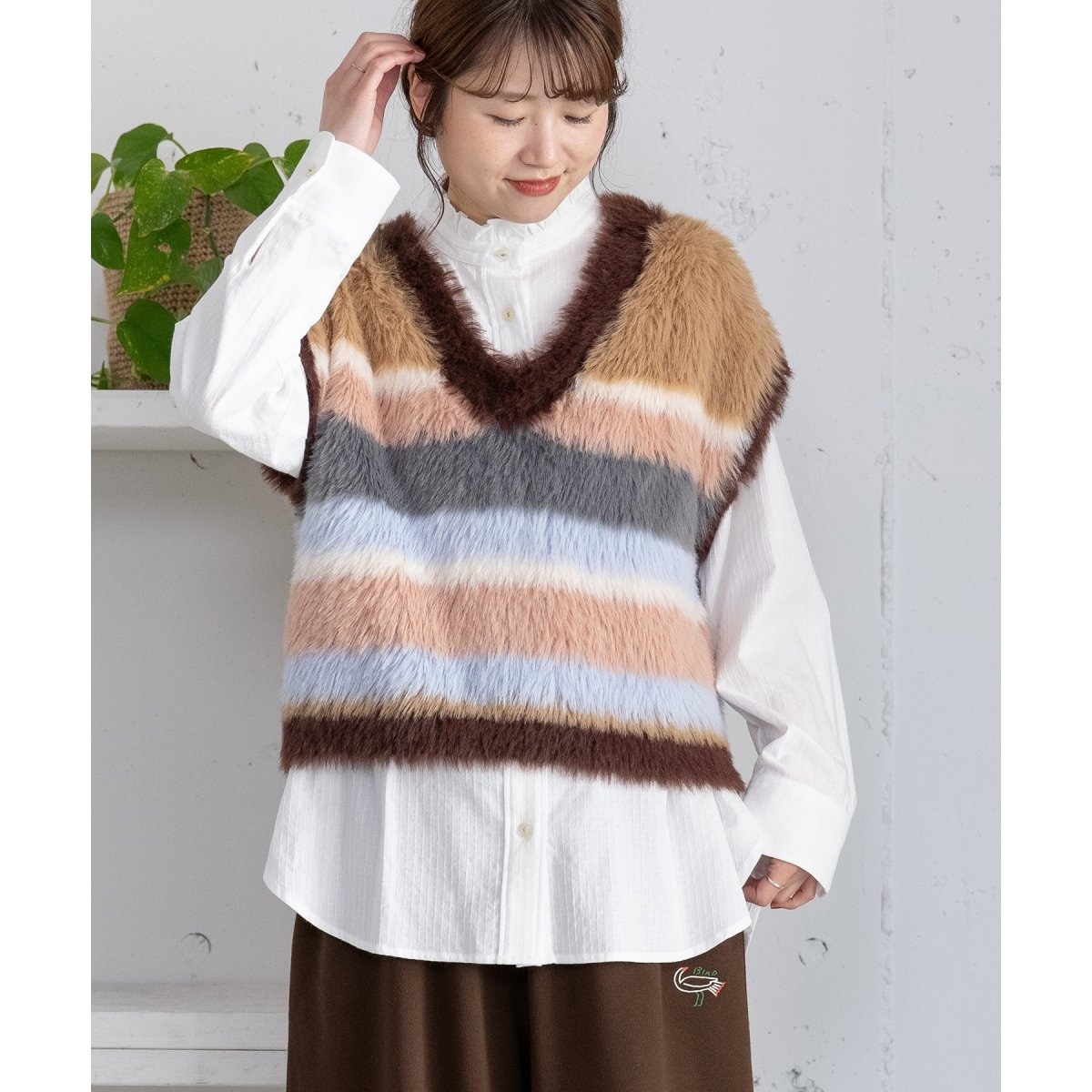 リネンライクVネックベスト | アーバンリサーチ ドアーズ(URBAN