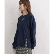 スリットデザインロゴ刺繍ロンT