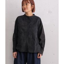 スカラップ刺繍ブラウス