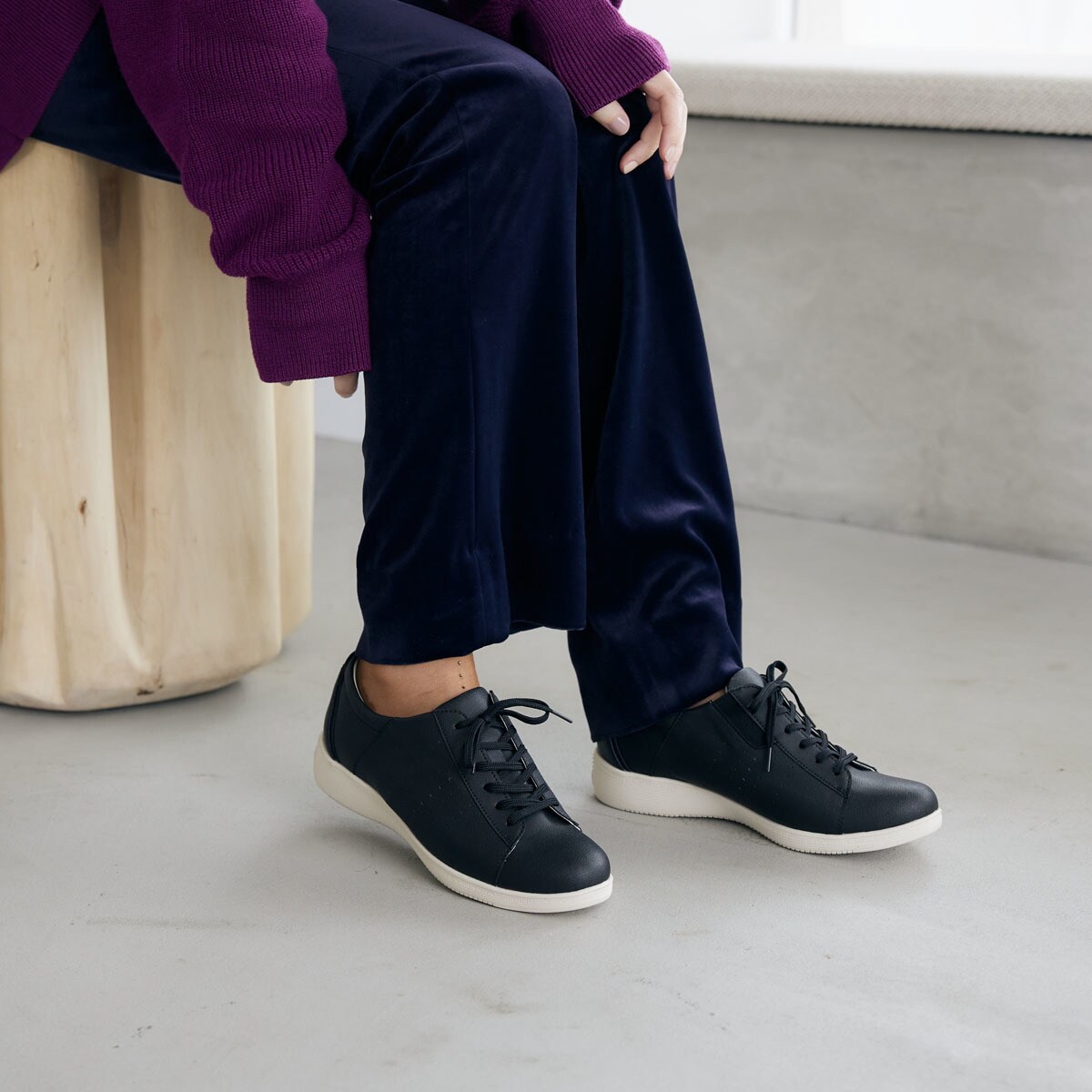 母趾にやさしいスニーカー | アキュアーズ(AcureZ) | マルイウェブチャネル