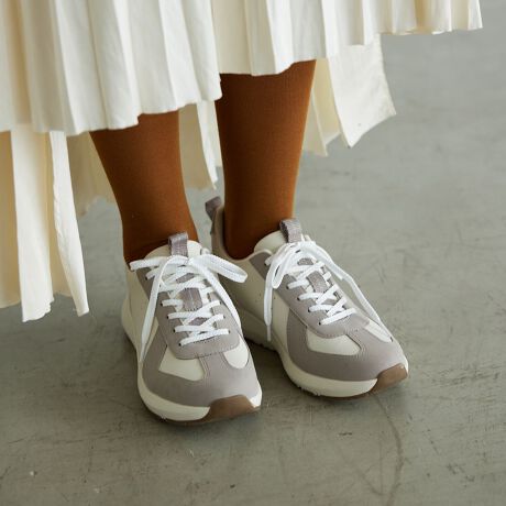 [^:AO-10268]yJWAXj[J[uɂ₳Xj[J[vzEɂ₳@\1.IWǐC^݌v@䑤ɂƂIWǐC^݌vőT|[gB2.̌^T|[g~@̌^T|[g~͑A[`ւ̃tBbgǋB@O\ŁA炩ANbV̗ǂfނ̗pB3.炩݌v  C̓̂ɂ̓X|WW[Wfނ̗pB̂炩ǋBEECYF3EE~̂ܐ无ɏL@MOFF̗pBEȕȂ₷݌vBAE^[\[ɂ͔̂E.V.A.fނ̗pAX[YȕsT|[gBEC̓̍@ۂ̈ꕔɃTCNfނ̗pAɔzB