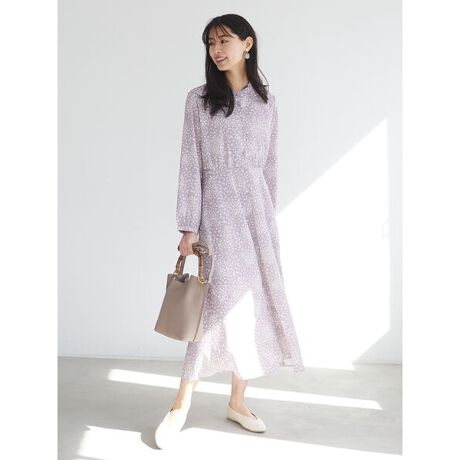 単色フラワーバンドカラーワンピース グリーンパークス Green Parks ファッション通販 マルイ ウェブチャネル Cb001 621 99 01