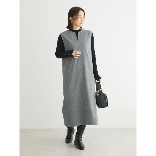 週末限定値下げ　Archi カーキ　ダークグリーン Vネック オールインワン 週末限定値下げ Archi カーキ ダークグリーン Vネック