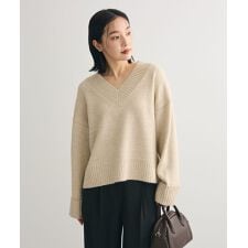 ラメVネックコンパクトニットプルオーバー