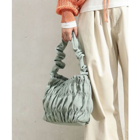 [^ԁF06000232200]ق̂胉fނɃV[O{tF~jȃnhobOBKi[o悢RpNgȃTCYfC[gɍœKłBꂽɃtH`FWfUC̃|CgBJ[^Cv̈قȂ3FWJŁAR[fBl[g̃ANZgɂ҂ȃACełBfp摜́A̓ŐFČꍇ܂Bg̃j^[ɂďi̐FČꍇ܂B