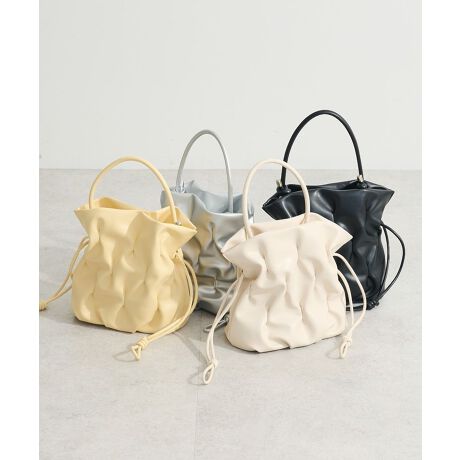 [^ԁF06000232000]ĉ鍇fނɃgh̃^bNH{В^V_[obOBhXgiătH`FWy݂܂BO\ȃxgnhtւăX^CAWo֗3WAYdlB^bNȃVo[ɁACG[AubNAAC{[4FWJłBfp摜́A̓ŐFČꍇ܂Bg̃j^[ɂďi̐FČꍇ܂B