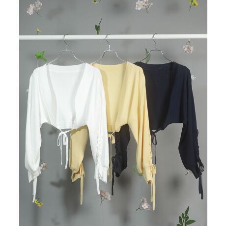 [^ԁF06000404800]̂鎅ł肵ĂAC̍ɂC˂Ȃpł{J[fBKłBƂTCYŋȂA{^XŃX^CO₷fUCłB됞ɂ̓{fBF̃{g[XAbvAtF~jȃX^COɃ}b`܂BZŉוɂȂÂ炢ߎ^т₷AAE^[ɏォHDĂɂ_|CgłB[₠]ň[][Ȃ]Lk[]n[Ȃ]|Pbg[Ȃ]fp摜́A̓ŐFČꍇ܂Bg̃j^[ɂďi̐FČꍇ܂B