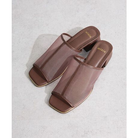 [^ԁF06000511900]VA[̔ẴX^COɉf`[T_BANZgɃ^Cꂢ߂ȈꑫłB₷ɂ芴̂q[Ŕɂ̂|CgB₩ȃfUC̃T_͂ꂩ̋G߂ɑ劈ԈႢȂ̂߃ACełBfp摜́A̓ŐFČꍇ܂Bg̃j^[ɂďi̐FČꍇ܂B