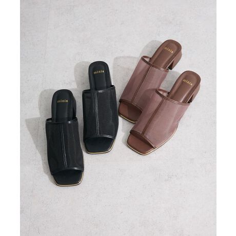 [^ԁF06000511900]VA[̔ẴX^COɉf`[T_BANZgɃ^Cꂢ߂ȈꑫłB₷ɂ芴̂q[Ŕɂ̂|CgB₩ȃfUC̃T_͂ꂩ̋G߂ɑ劈ԈႢȂ̂߃ACełBfp摜́A̓ŐFČꍇ܂Bg̃j^[ɂďi̐FČꍇ܂B