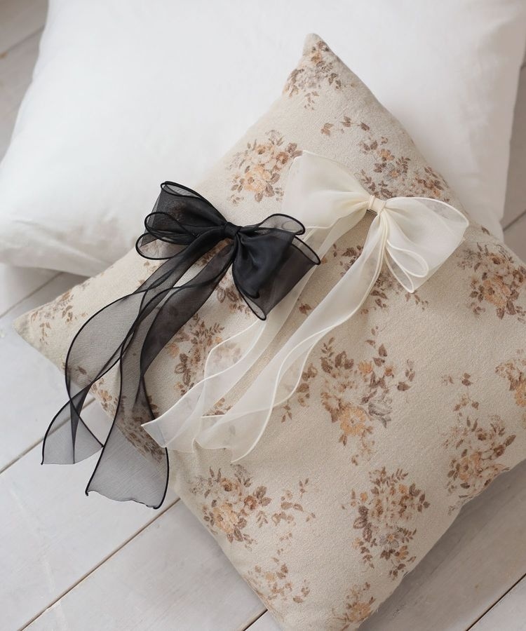 【新品】BIG RIBBON BARRETTE（1週間限定出品！） 新品】BIG RIBBON BARRETTE（1週間限定出品！）