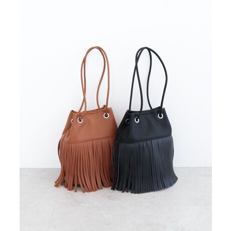 [^ԁF06000897200]tWfBe[Ȃꊴ̂В^obOBC|Pbg̓}Olbgő傫JA[ł|PbgtŎgQłBnhobOłV_[obOƂĂg2WAYdlȂ̂|CgBÔȂfUCŒpĂ邨߂̃ACełBfp摜́A̓ŐFČꍇ܂Bg̃j^[ɂďi̐FČꍇ܂B