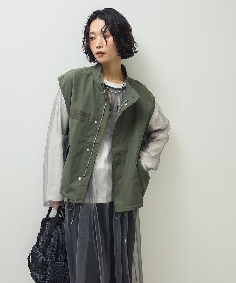 【新品】DOUX ARCHIVES ドゥアルシーヴ　リバーシブルダウンベスト 新品】DOUX ARCHIVES ドゥアルシーヴ リバーシブルダウンベスト