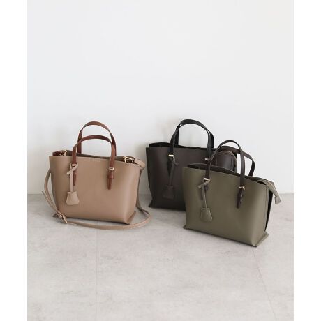 [^ԁF06001002200]X[XȃtFCNU[ŎdĂiȈۂ̃fUCobOB蕔TCh̔zFRgXĝ|CgłBCt@Xi[[ɉA|PbgtŎ[͂QBV_[Xgbvt2WAYdlŗlXȃV[ō킹ĂAʋ΃X^Cɂ҂̃ACełBfp摜́A̓ŐFČꍇ܂Bg̃j^[ɂďi̐FČꍇ܂B