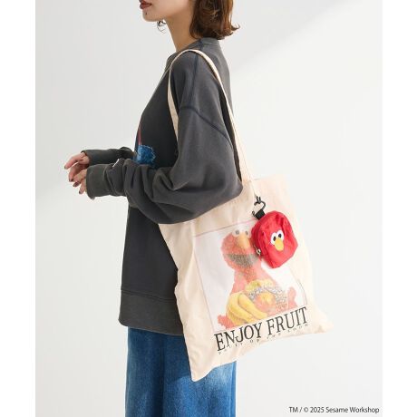 [^ԁF06000959200]SESAME STREET meets FRUIT OF THE LOOM̃fUCg[gobOoBL[gȃLN^[vgڂ䂫A߃nhŌ|₷fC[gɂ҂łBJrittFCX^|[`ZbgȂ̂|CgBו̃TuobOGRobOƂĂ􂷂邨߂̃ACełBfp摜́A̓ŐFČꍇ܂Bg̃j^[ɂďi̐FČꍇ܂B