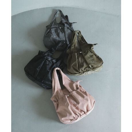 [^ԁF06000911800]NbVĤ悤ȕ\̂鍇fނŎdĂBIGTCỸfUCobOBO|PbgɃhXg{AMU[Ŋۂ݂o[tHIłBS̃t@Xi[ԌA4TCY̏ނۂ܂pIȎ[́BH~X^Cɓ݂₷J[OŃX^COɂق̂ÂvXĂ邨߂̃ACełBfp摜́A̓ŐFČꍇ܂Bg̃j^[ɂďi̐FČꍇ܂B